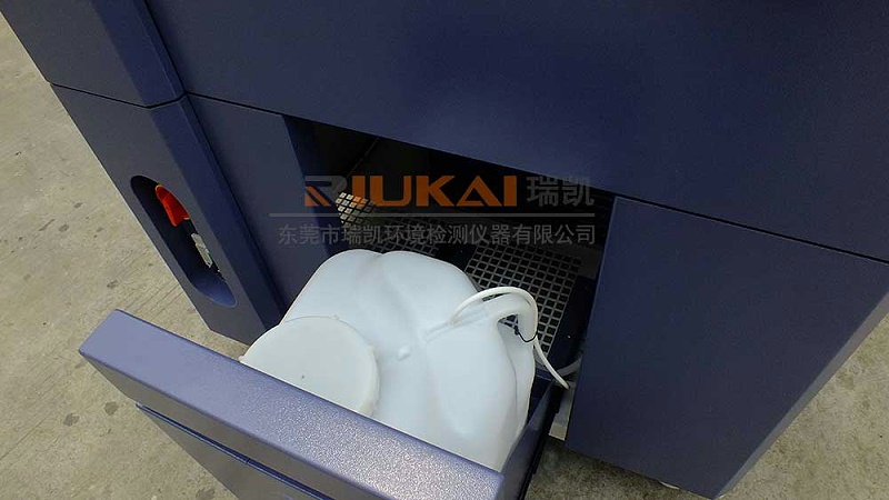 新款激情AV青青草水箱